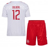 Camiseta Dinamarca Kasper Dolberg #12 Visitante Equipación para niños Eurocopa 2024 manga corta (+ pantalones cortos)